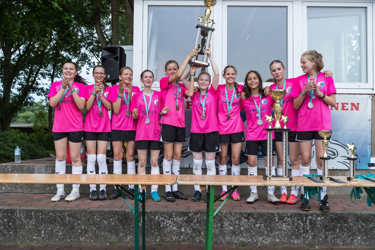 Bild 177 - Loewinnen Cup
